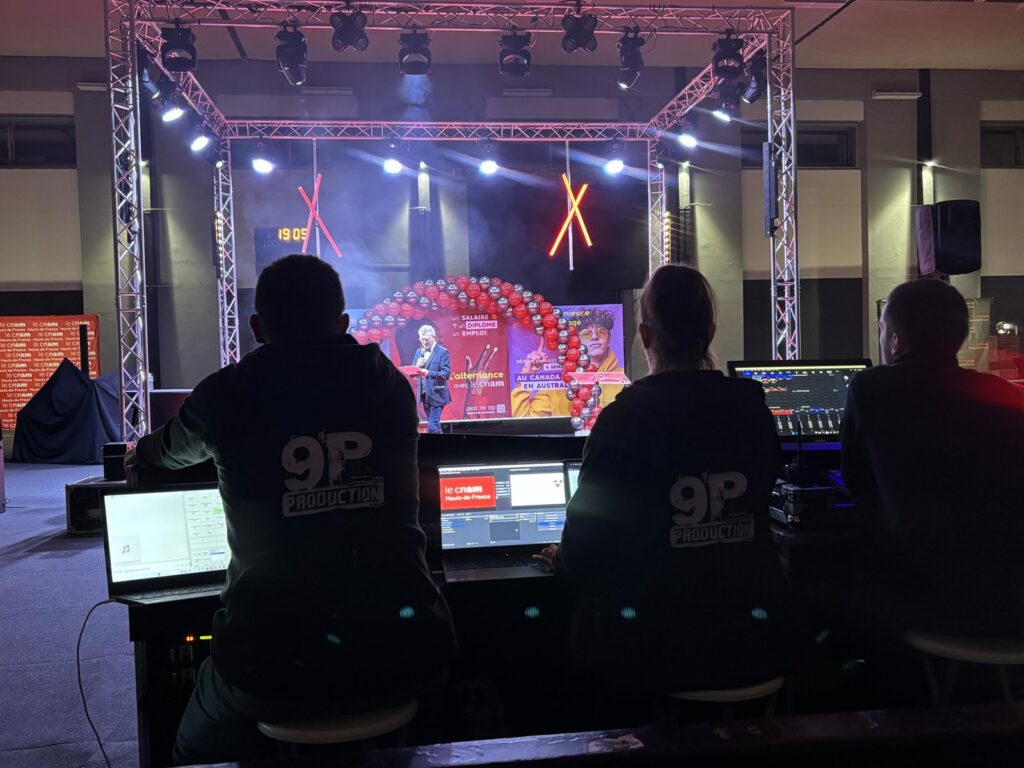 Régie son et lumière 9P Production pendant la remise de diplômes du CNAM à Amiens
