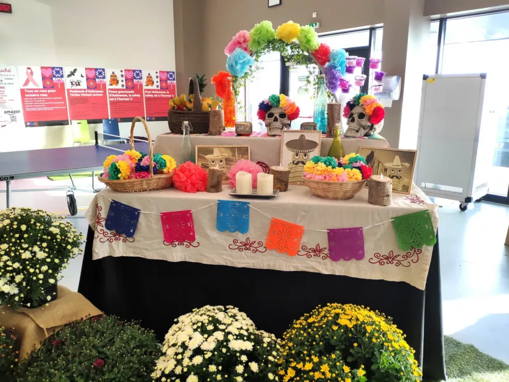 Autel décoré du Día de los Muertos