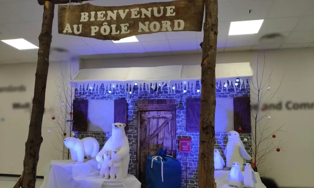 Façade du Pôle Nord éclairée